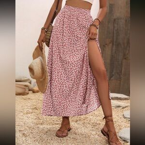Boho dusty pink floral print slit thigh maxi skirt